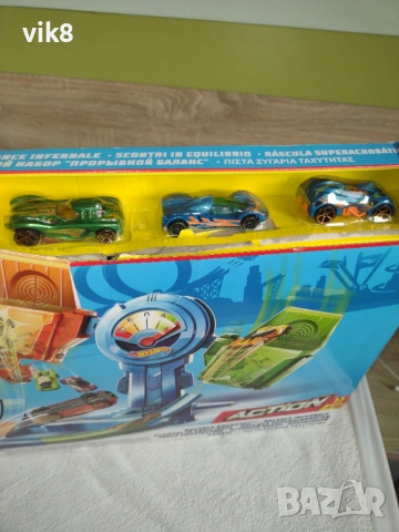 НОВА!!!Hot wheels писта