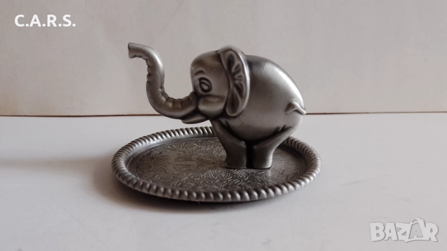 Метален сувенир на слон