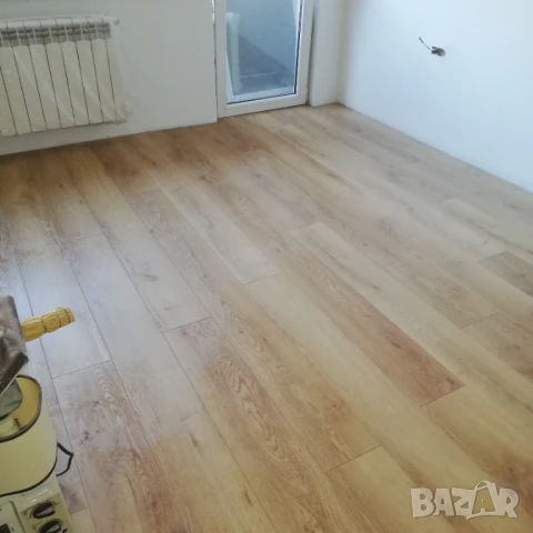 5 кв. м. ламиниран паркет на Kronotex, 12 mm MAMMUT D 4725 ER V4 - Mountain Oak Natur ламинат, снимка 5 - Ламиниран паркет и подложки - 50697449