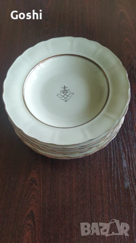 Порцеланов сервиз за хранене, снимка 4 - Сервизи - 51208568