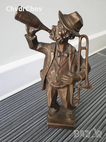 22см-3кг стара бронзова скулптура/фигура на музикант-пияница/немска статуетка