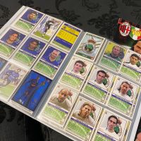 Списание на Милан 2010/2011 и каталог на Ла Лига със всички футболисти от сезон 2005/6 , снимка 3 - Колекции - 45248707