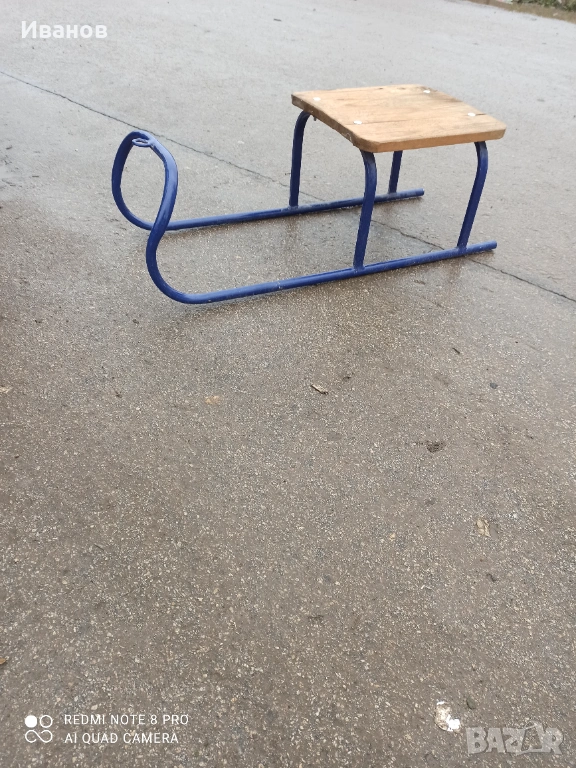 Детска зимна шейна,почти нова, снимка 1