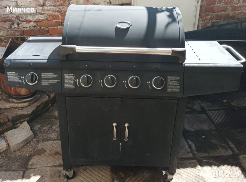 Голямо газово барбекю, снимка 1