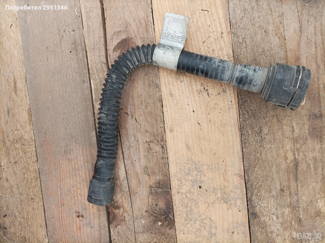 Маркуч за вентилация Opel Insignia Astra J 55566095, снимка 1