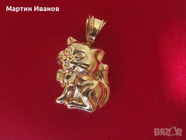 Златна висулка коте , снимка 1 - Колиета, медальони, синджири - 45450215