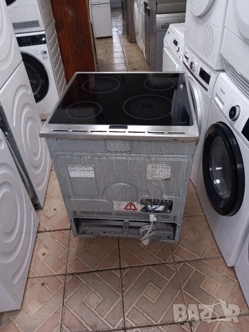 Иноксова свободно стояща печка с керамичен плот Бош Bosch с две години гаранция!, снимка 7 - Печки, фурни - 53001849