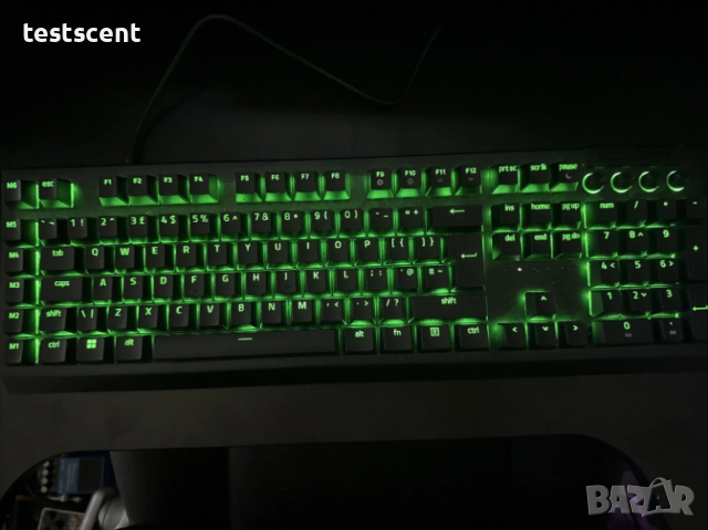 Механична геймърска клавиатура Razer BlackWidow V4 Green Switches gaming keyboard