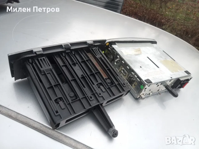 Оригинално СД и къпхолдър , поставка за чаши от алфа ромео alfa romeo, снимка 2 - Части - 52790292