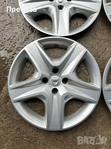 4 броя оригинални тасове за Dacia Sandero 16, снимка 2 - Аксесоари и консумативи - 49794819