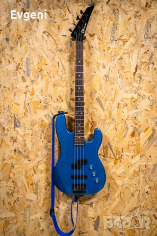 Бас китара Charvel model 2B