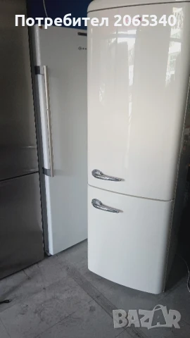 ХЛАДИЛНИК С ФРИЗЕР GORENJE RETRO , снимка 1