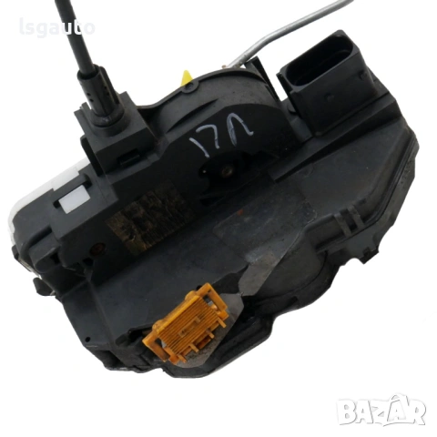 Брава предна лява врата Opel Insignia 2008-2013 ID: 158200, снимка 2 - Части - 53634839