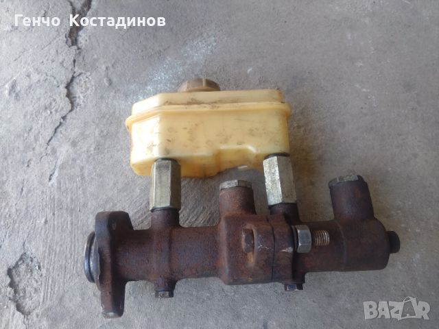 Продавам спирачна помпа двукръгова за ГАЗ - 53 и ГАЗ -66