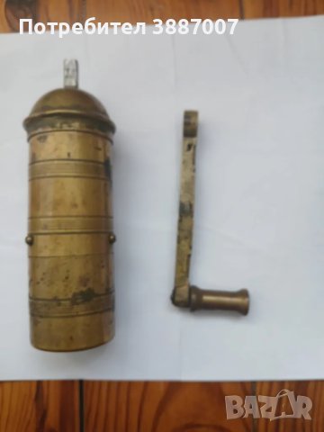 Турска месингова мелничка за кафе, снимка 2 - Антикварни и старинни предмети - 49687732