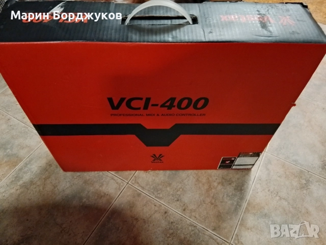 DJ контролер Vestax VCI 400 с кейс Магма, снимка 3 - Ресийвъри, усилватели, смесителни пултове - 51990423