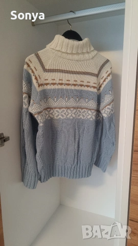 Пуловер , снимка 2 - Блузи с дълъг ръкав и пуловери - 53928675