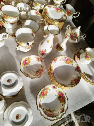 Royal Albert - Royal Doltan , Coalport  , Royal Worcester NEO , Churchill , Royal Winton !, снимка 16 - Други ценни предмети - 47093122