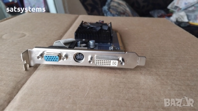 Видео карта ATi Radeon Sapphire HD 2400 Pro 256MB GDDR2 64bit PCI-E, снимка 2 - Видеокарти - 51830071
