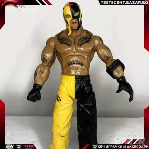 Екшън фигура WWE Rey Mysterio Рей Мистерио Deluxe Aggression Black & Yellow VERY RARE Jakks Pacific , снимка 1 - Колекции - 48736993