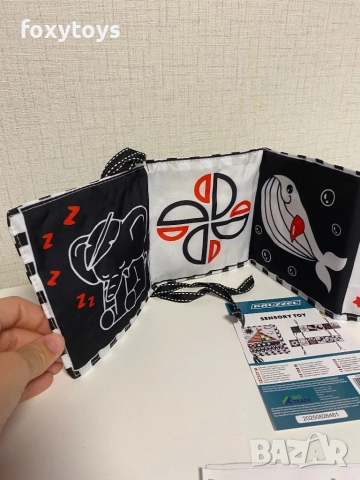 Сензорна черно-бяла книжка за бебе, Kruzzel 26461, снимка 12 - Образователни игри - 52475295