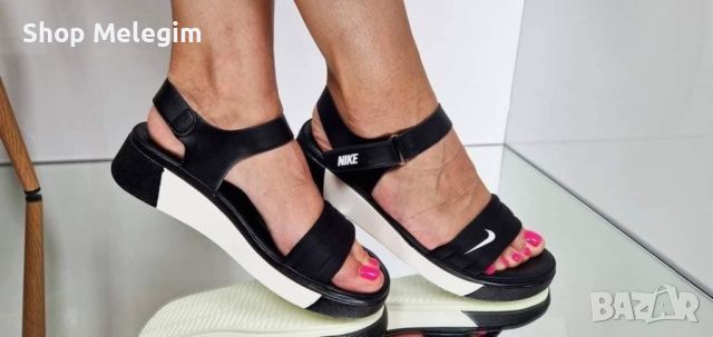 Nike дамски сандали , снимка 1 - Сандали - 46332201