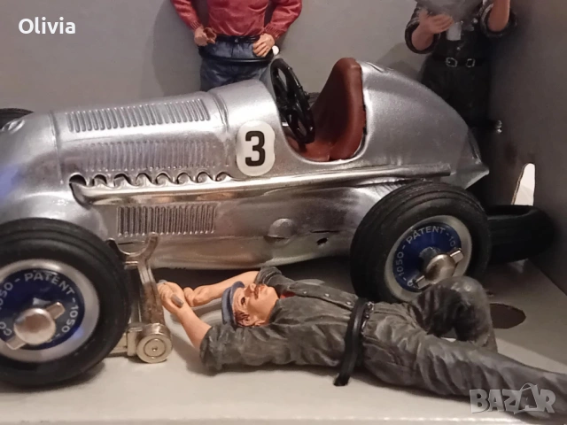 Schuco-Classic Mercedes Grand Prix 1936 (Studio 1050) – Колекционерски комплект 1:24 Diorama/Диорама, снимка 8 - Други - 53810075