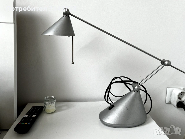 Настолна лампа с регулируема глава, снимка 3 - Настолни лампи - 54113706