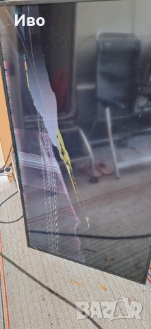 Телевизор Samsung 49 инча със счупена матрица 