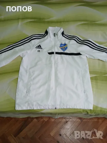 Горнище на Adidas-S-M, снимка 1 - Спортни дрехи, екипи - 47811682