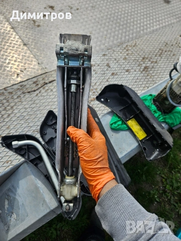 Оригинален крик и ключ за Audi A6,A4 B6,B7, снимка 6 - Части - 54130207