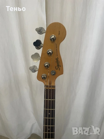 Продавам бас китара Squier, снимка 3 - Китари - 54017581