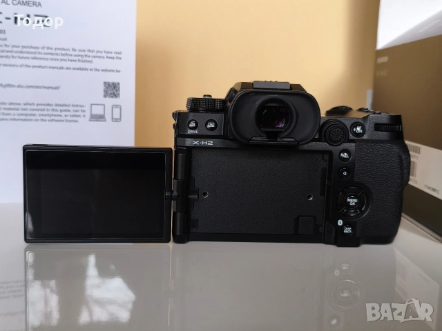 Фотоапарат Fujifilm X-H2, снимка 3 - Фотоапарати - 53399351