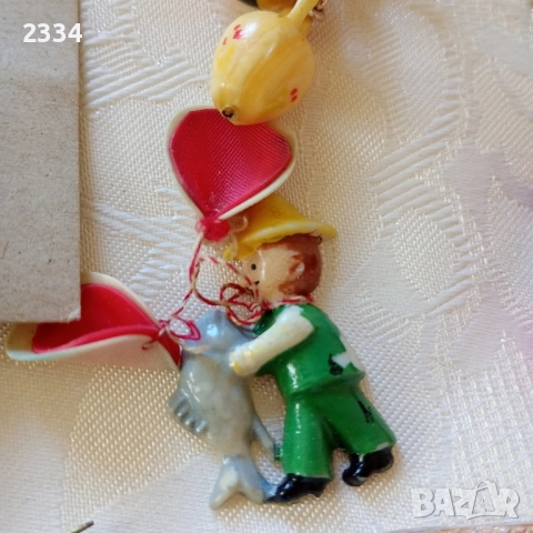 Мартеници от 80-те години , снимка 15 - Антикварни и старинни предмети - 52233177