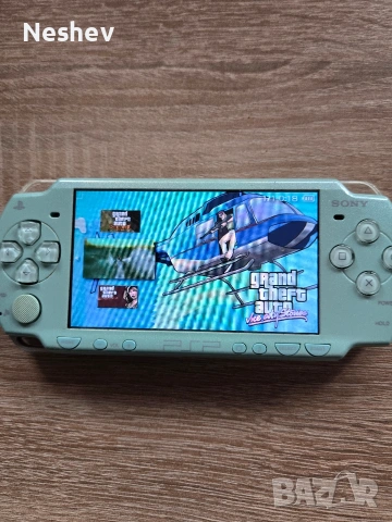 PSP 2000 Limited Mint Green, снимка 2 - PlayStation конзоли - 54128235