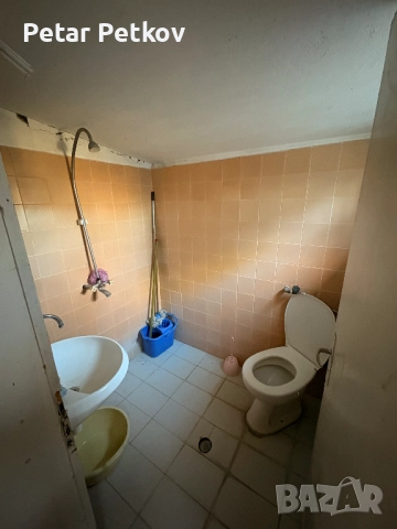 Къща с Механа на входа на село Медово, снимка 17 - Къщи - 52891800