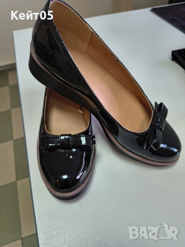 Лачени обувки на платформа 38, снимка 3 - Дамски ежедневни обувки - 51835163