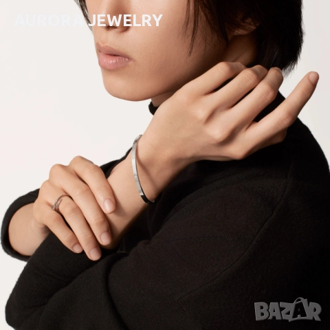 CARTIER Love White Gold Small Model Гривна с Отверка, снимка 13 - Гривни - 52870306