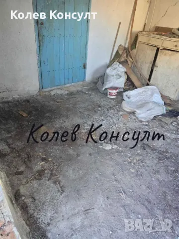 Продавам двуетажна къща с Гараж в гр.Димитровград , снимка 10 - Къщи - 47846324