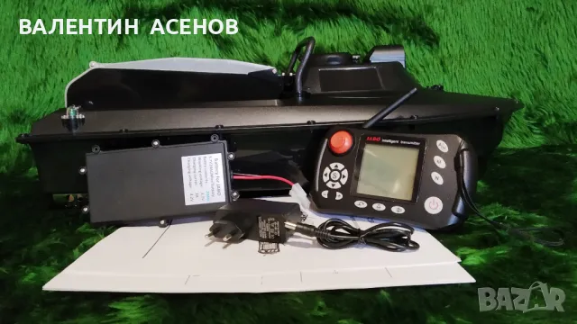 Лодки за захранка с GPS ; сонар ; автопилот ; 3,7V и 7,4V ; 16+1 поз., снимка 1 - Такъми - 46835919