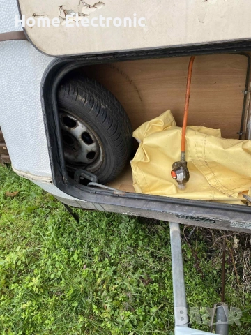 Каравана Knaus 900кг, снимка 9 - Каравани и кемпери - 52723937