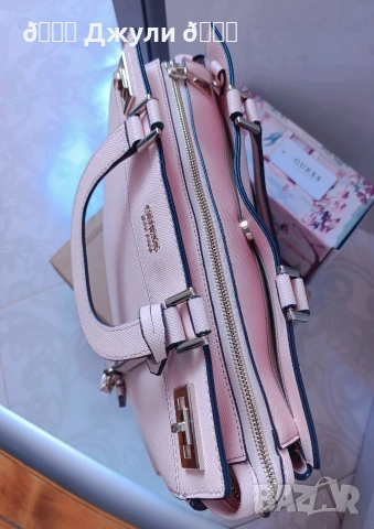 Дамска чанта Guess 🌸 Оригинал, снимка 10 - Чанти - 53976839