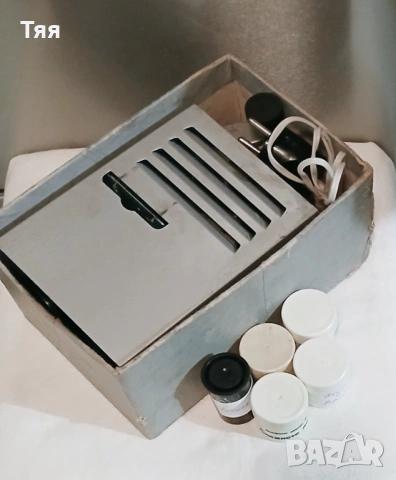 Прожекционен апарат с пет филмчета приказки , снимка 2 - Други ценни предмети - 53102027