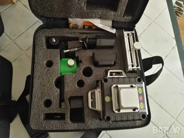 Лазерен нивелир 16 линии + 2 батерии, дистанционно, трипод 1м, IP54, снимка 8 - Други - 52959957