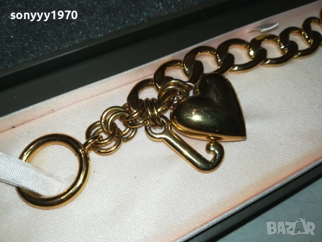 JUICY COTURE GOLD BORN IN USA-ВНОС SWISS 2709251901, снимка 8 - Гривни - 51859359