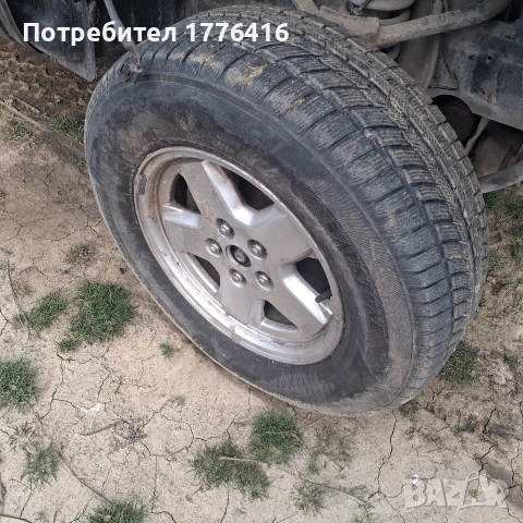 Гуми с джанти 5х114.3,235 70 16, снимка 2 - Гуми и джанти - 53877525