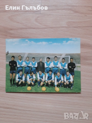Снимки на футболисти на Ф.Д. Левски на хартиен носител, снимка 8 - Колекции - 53140518