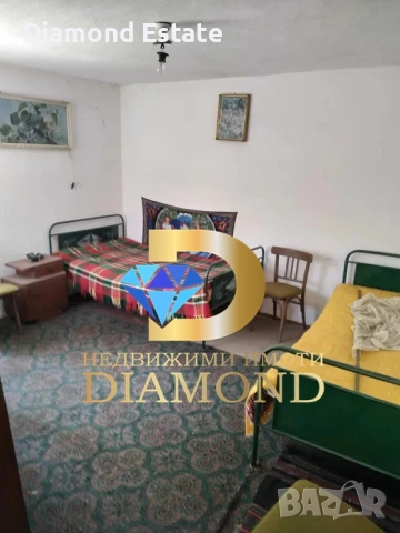 Едноетажна къща в село Драгойново, общ. Първомай