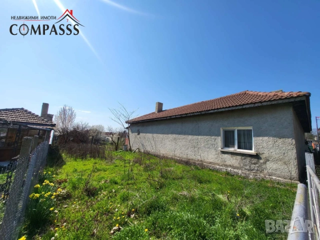 Къща-ЦЕНТЪР, гр. Ген. Тошево - 65000евро!, снимка 13 - Къщи - 54124261