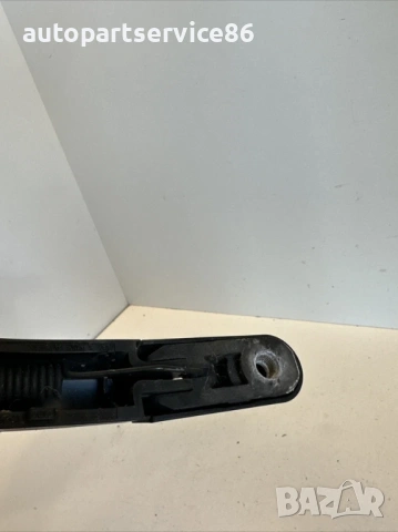 Задно рамо за чистачка за Volvo XC90 2.4D 185HP D5 (2007) 31333420, снимка 2 - Части - 54056891